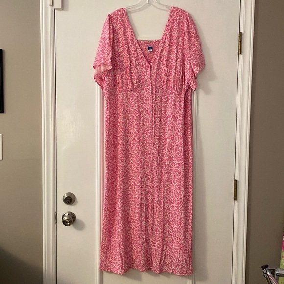 Pretty in pink floral dress, Old Navy, NWT, XXL. Perfect Fall, Spring & Summer! - Picture 1 of 4